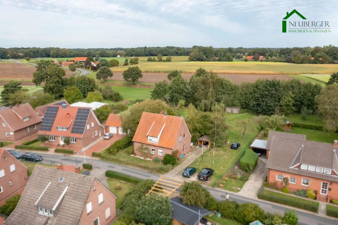 Für den Handwerker - Vermietetes Zweifamilienhaus auf großem Erbpachtgrundstück – Bild 2