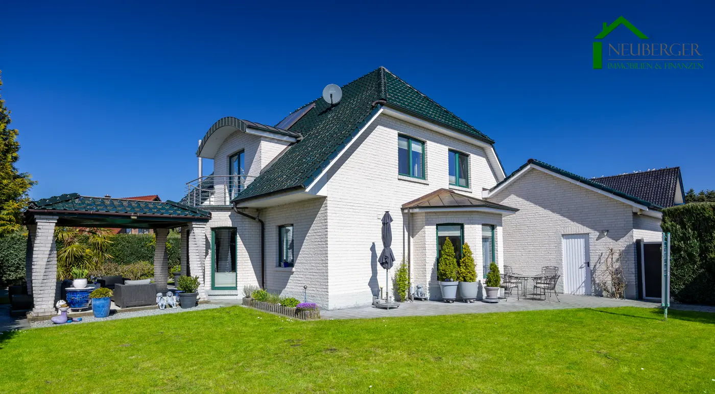 Repräsentatives Einfamilienhaus im Villenstil: Exklusives Wohnen auf großzügigem Süd-Grundstück – Bild 2